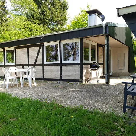 Сasa de vacaciones Holiday Waldferienpark Gerolstein-2 *